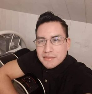 Meet your Posher, Diego